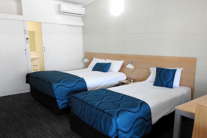 Room 20 of 48