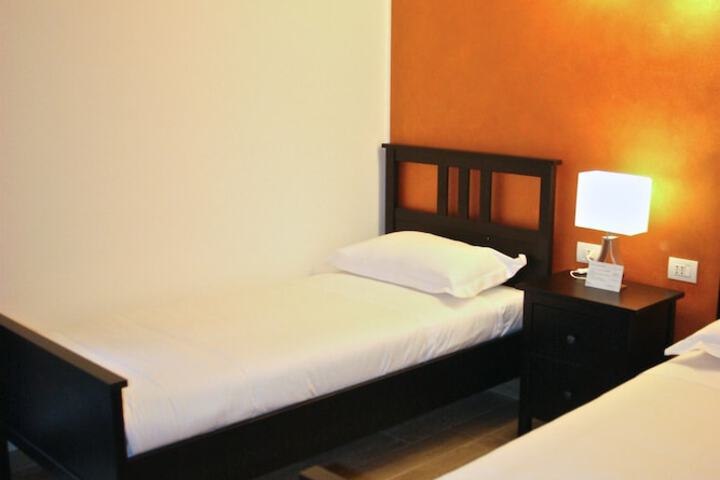 Room 14 of 47
