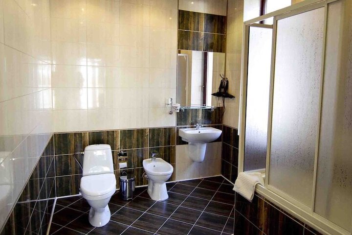 Photo 9