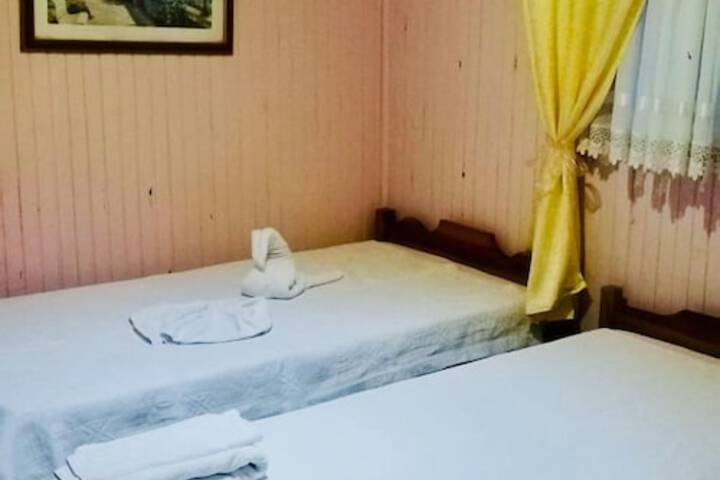 Room 7 of 49