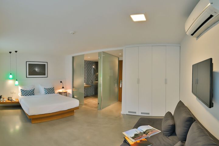 Room 20 of 44