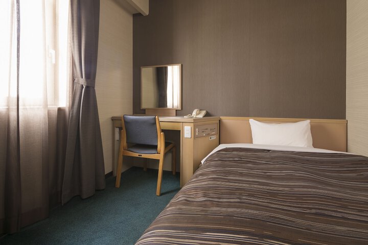 Room 17 of 81