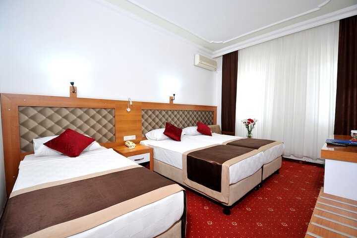 Room 20 of 42