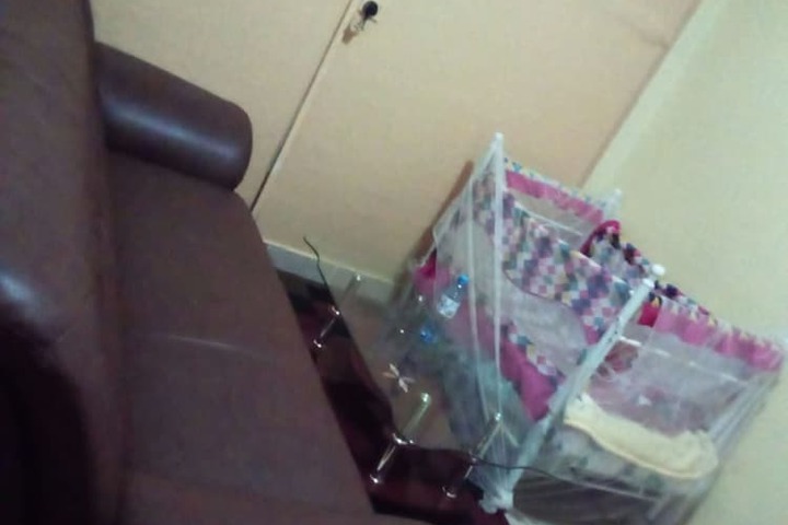 Room 14 of 21