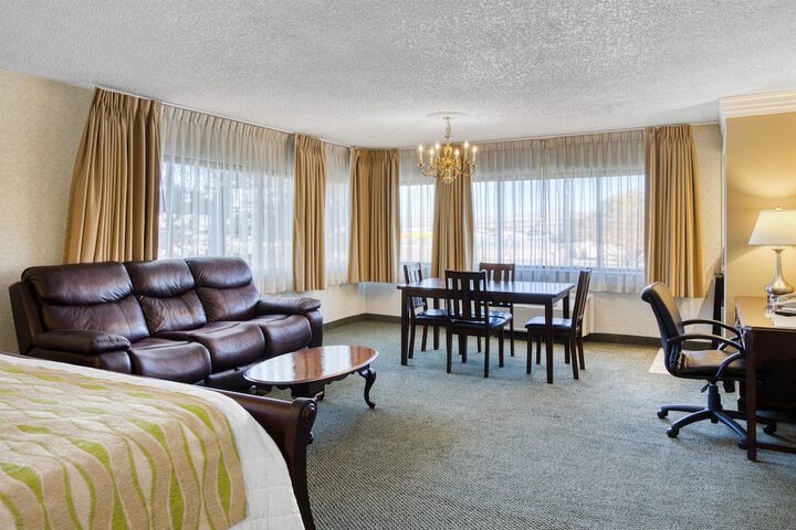 Room 18 of 49