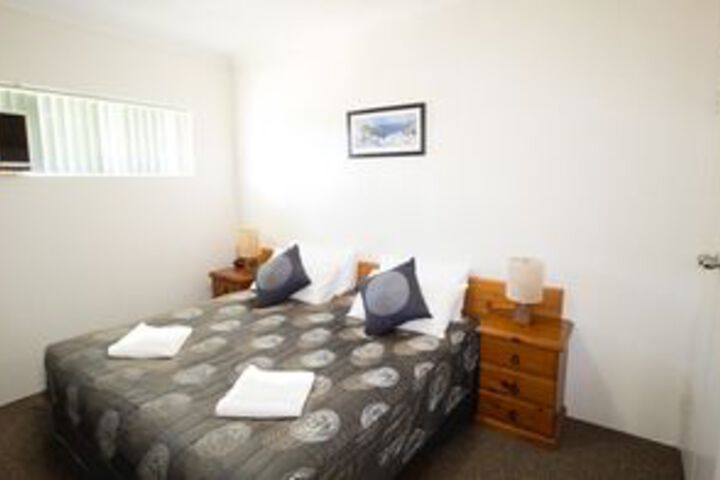 Room 13 of 72