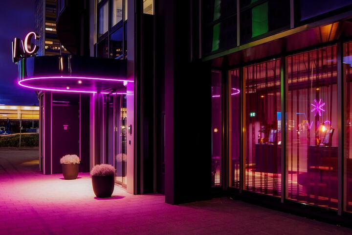 Hotel VIC