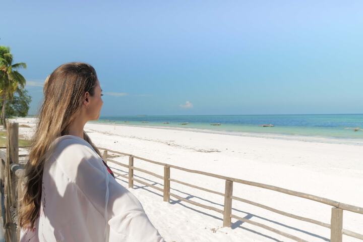 Beach 68 of 105