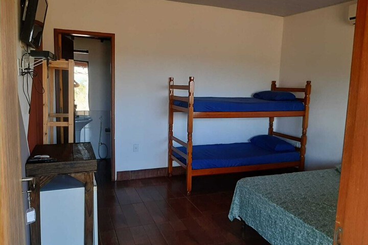 Room 4 of 14