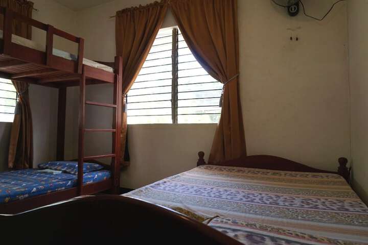 Room 2 of 23
