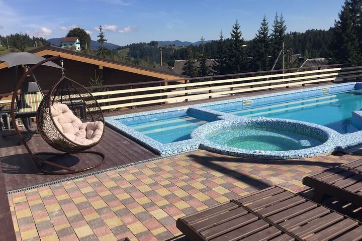 Pool 43 of 57
