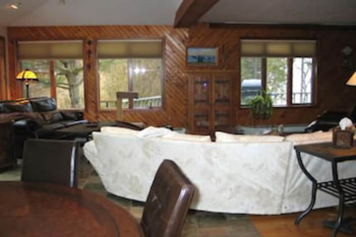 Room 41 of 68