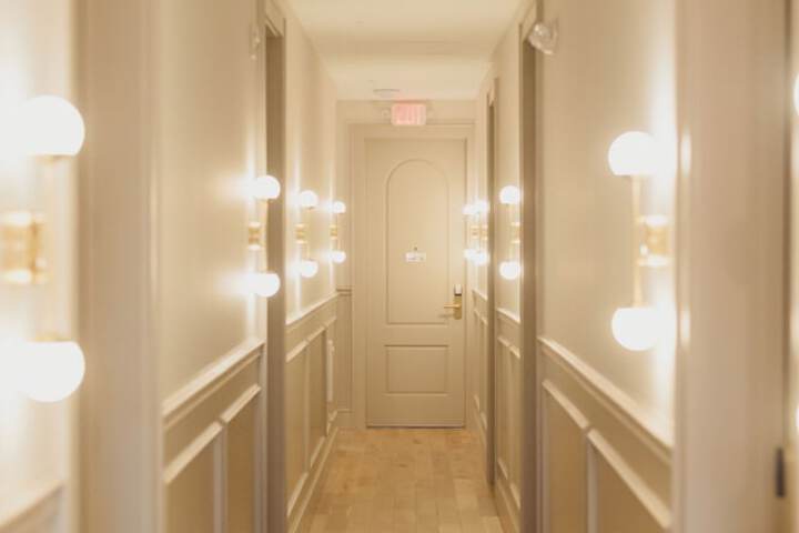 Ballroom/Hall 58 of 65