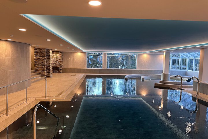 Pool 28 of 75