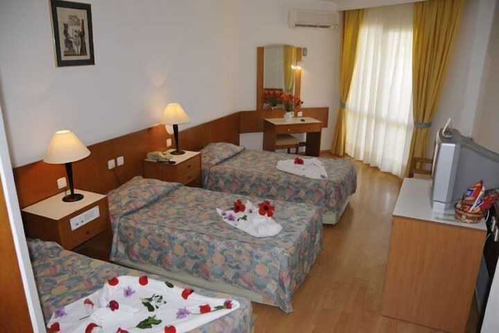 Room 9 of 54