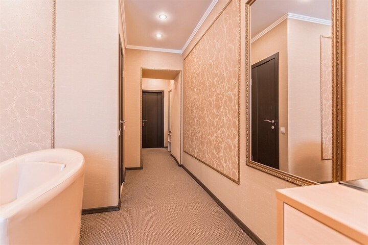 Room 40 of 82