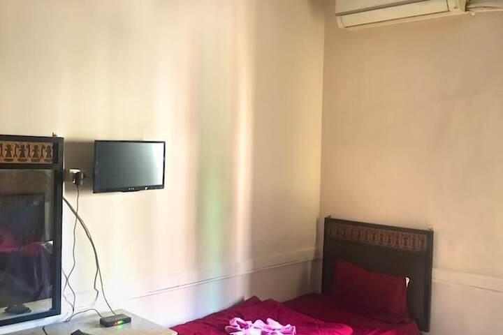 Room 21 of 56