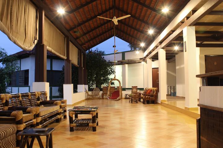 Hotel Interior 10 of 96