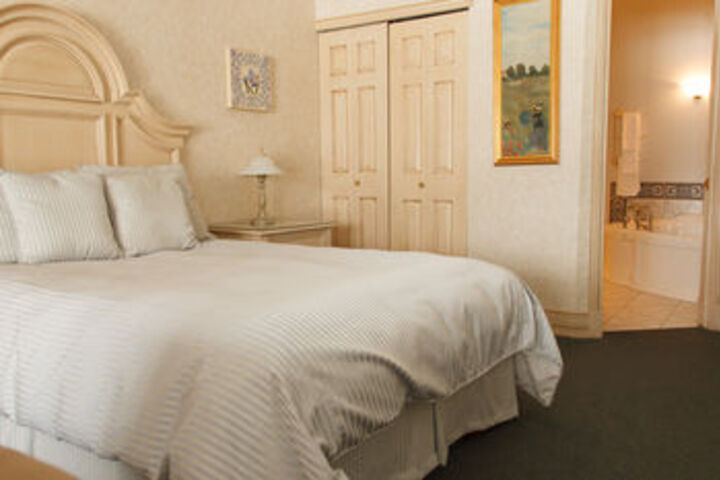 Standard Room Photo