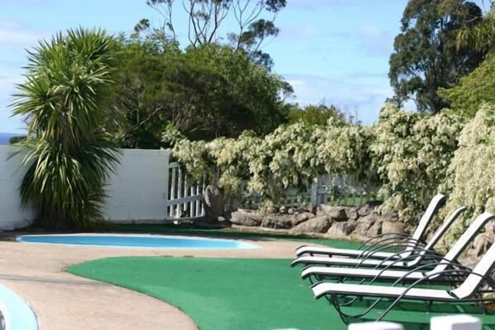 Hotel with Pool