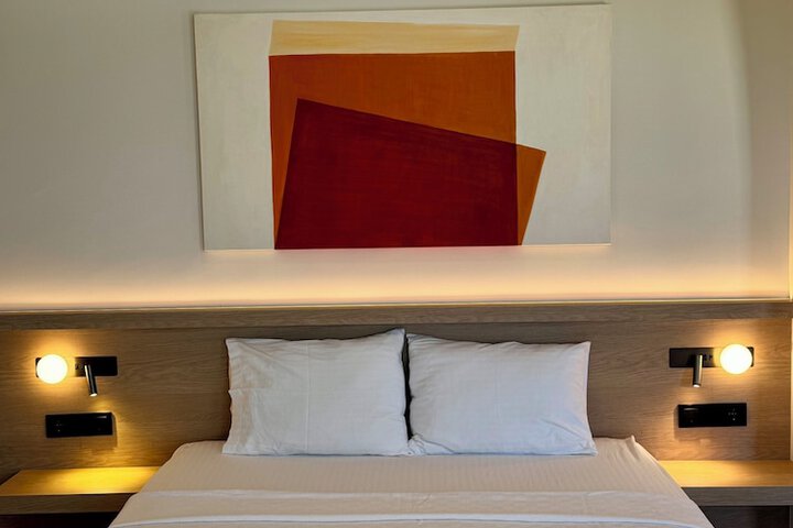 Room 20 of 48