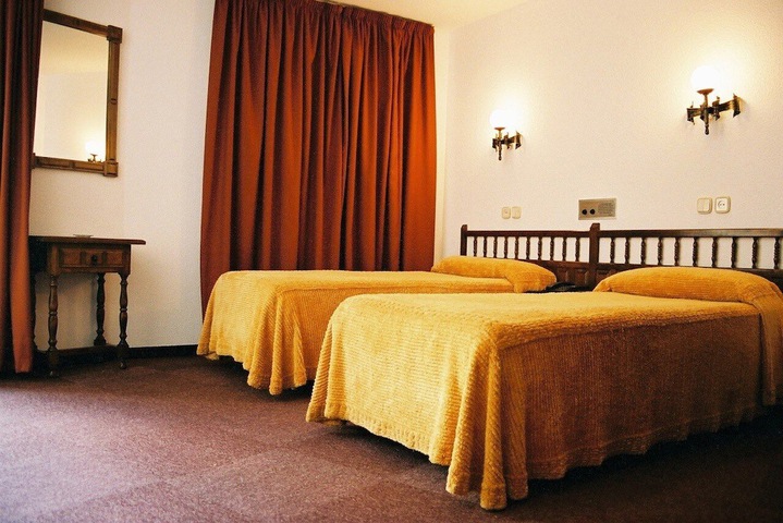 Room 20 of 35