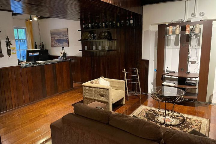 Room 7 of 23