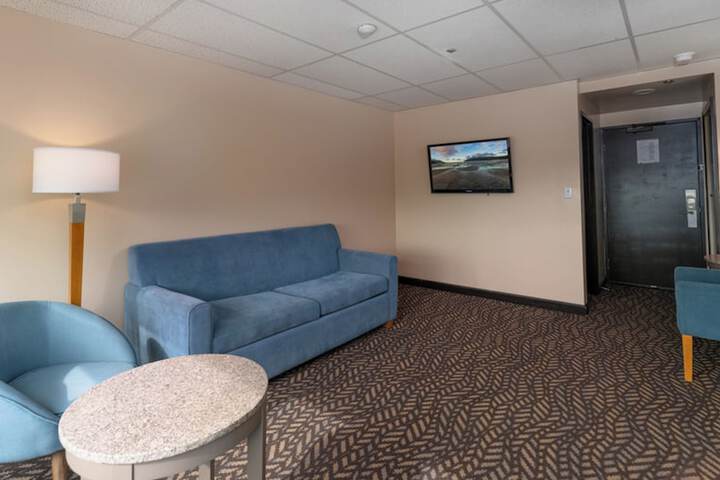 Room 15 of 65