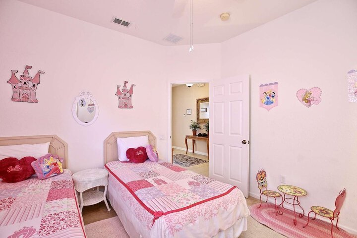Room 3 of 50