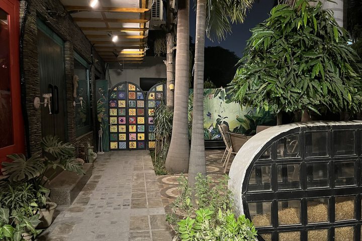 Hotel Exterior 58 of 68