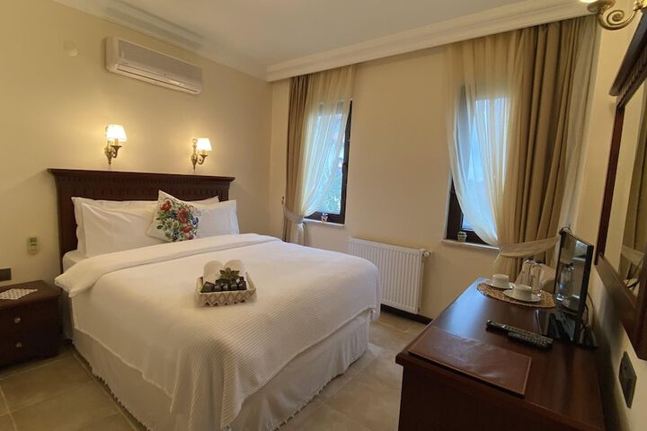 Room 19 of 50