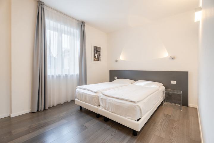 Room 14 of 85