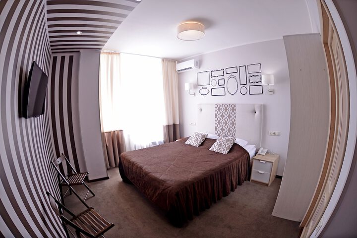 Room 60 of 73