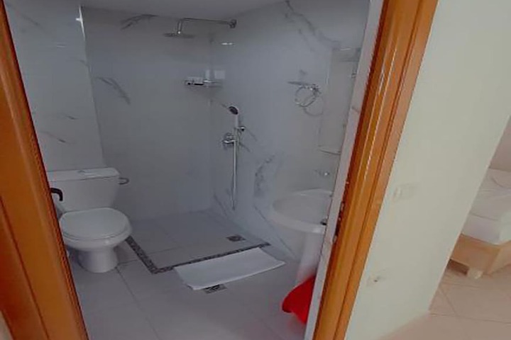 Room 40 of 50
