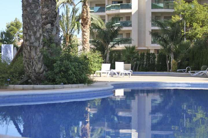 Hotel Pool