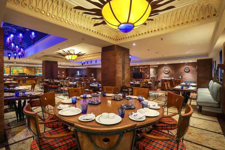 Dining 71 of 113