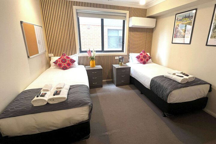 Room 50 of 104