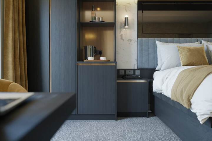 Room 11 of 75