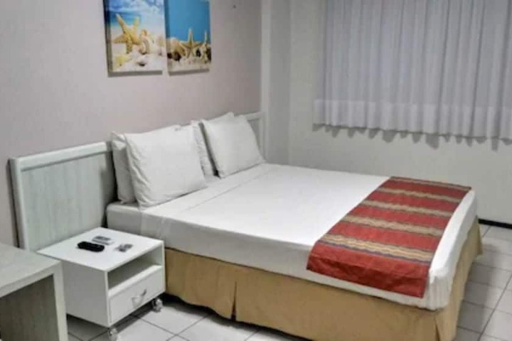 Room 7 of 20