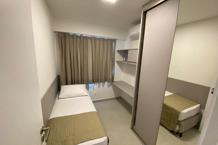 Room 6 of 26
