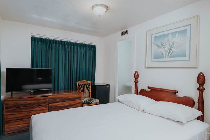 Room 34 of 111