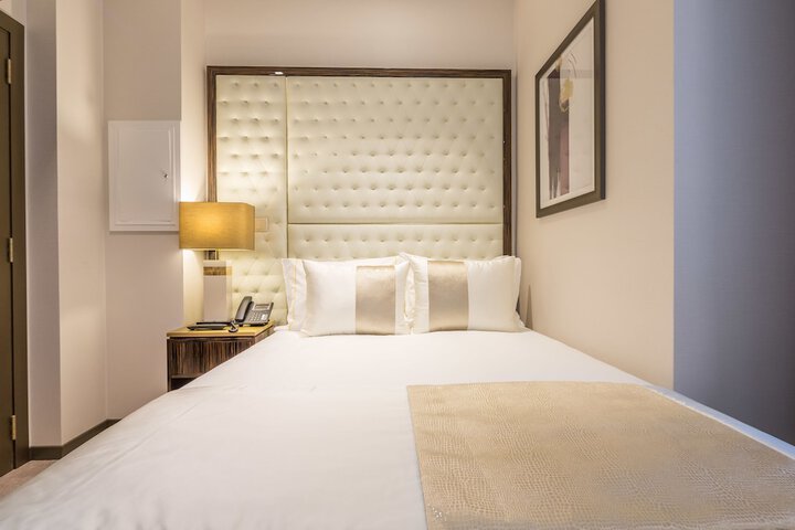Room 14 of 59