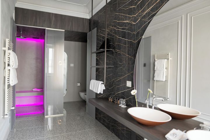 Clean Restrooms