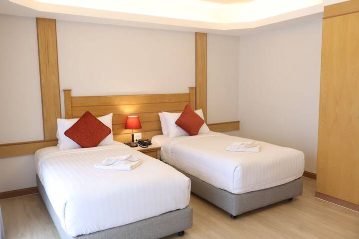 Room 26 of 66
