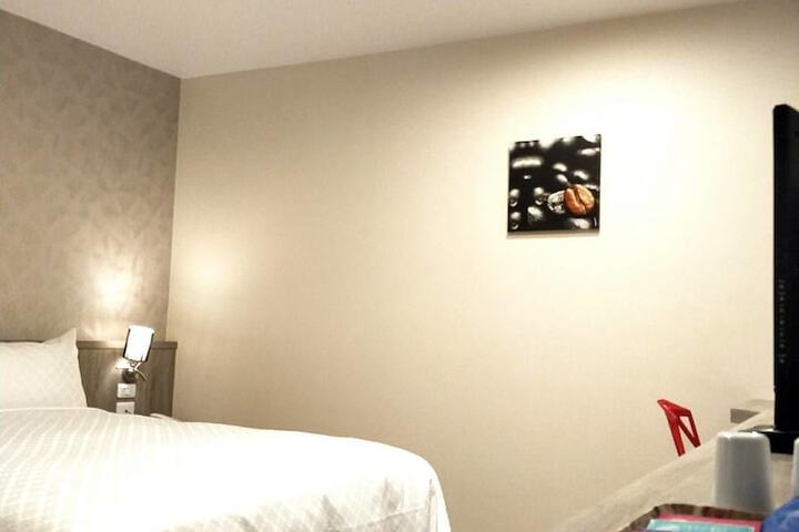 Room 21 of 78