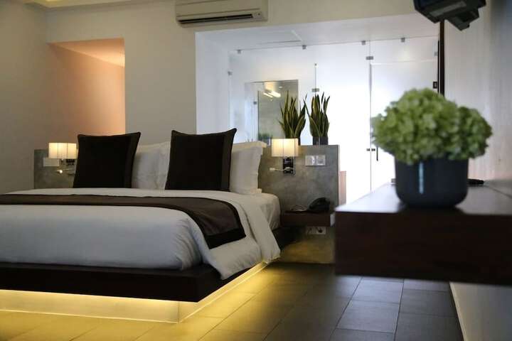 Room 5 of 47
