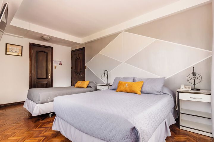 Room 6 of 36