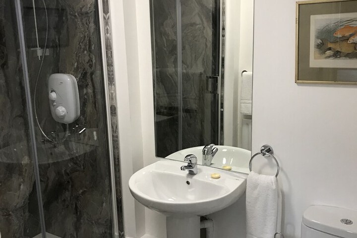 Clean Restrooms