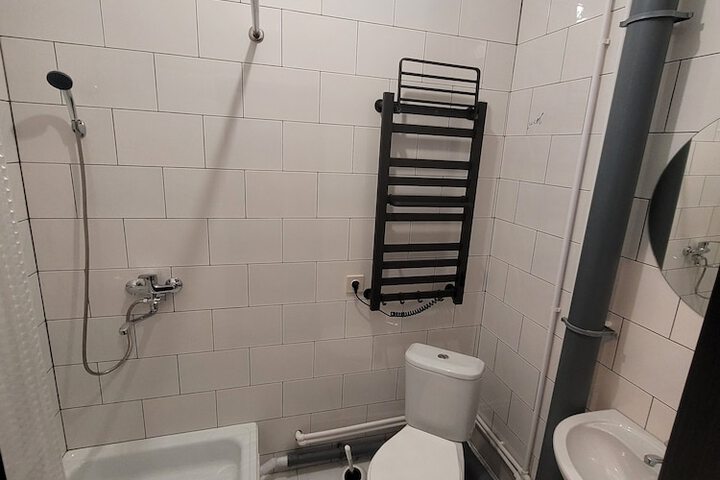 Room 29 of 35
