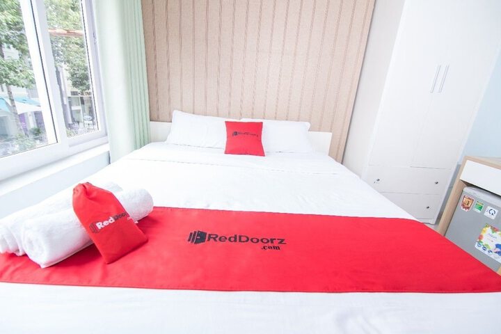 Room 15 of 27